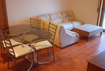 Apartamento T0+1 junto ao Centro Comercial Glicínias