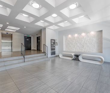 The East Mall Apartments - Photo 3