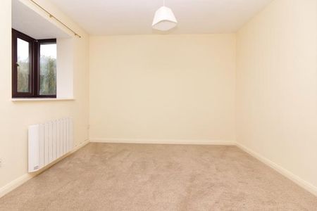 1 bedroom semi-detached house to rent - Photo 2