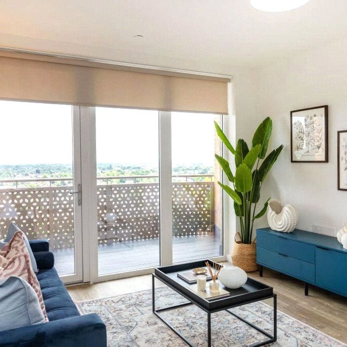 Elmsleigh Road, Staines-Upon-Thames, Surrey, TW18 4AJ - Photo 1