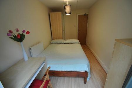 1 bedroom detached house to rent - Photo 5