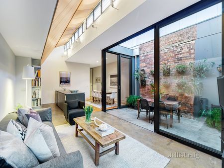 68 Donald Street PRAHRAN - Photo 3