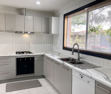 96 Brunswick Rd , MITCHAM - Photo 5