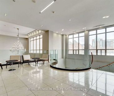 For Lease - 39 Galleria Parkway Unit# 106, Markham, Ontario - Photo 2