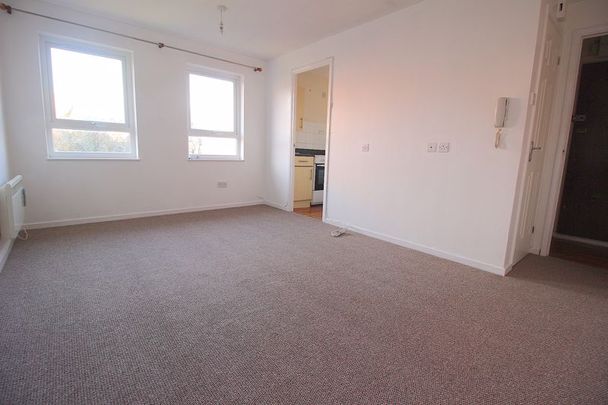 Gannahs Farm Close, Sutton Coldfield - Photo 1