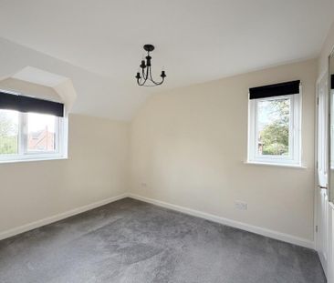 1 bedroom end of terrace house to rent - Photo 4