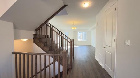 For Lease - 41 Yellow Rail Crescent, Brampton, Ontario - Photo 3