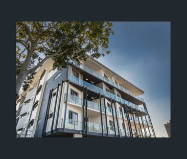 Ideally Located in the Heart of Wynnum - Photo 3