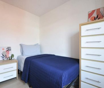 2 bedroom apartment to rent - Photo 6