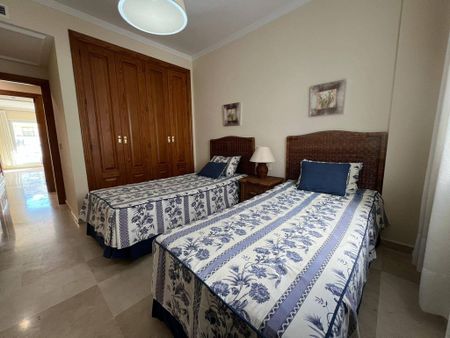 3 room luxury Apartment for rent in Marbella, Spain - Foto 2