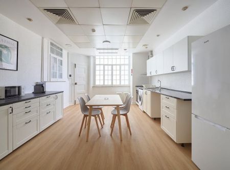 Rua Alexandre Herculano, Lisbon, Lisbon 1150-005 - Photo 3