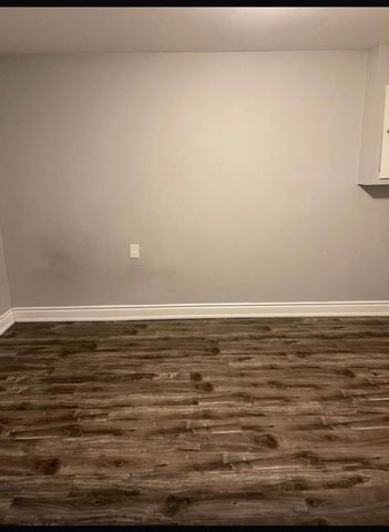 For Lease - 7114 Chigwel Court Unit# Bsmt, Mississauga, Ontario - Photo 2