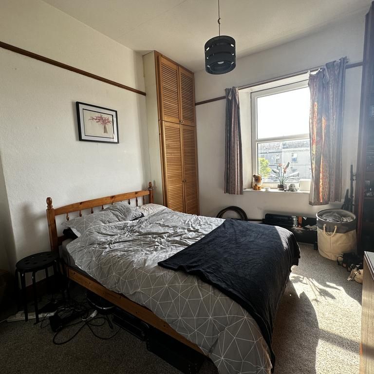 4 bedroom house share to rent - Photo 1