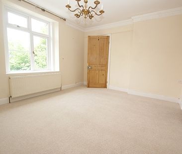The Cribb, Easter Compton, BS10 7TP - Photo 5