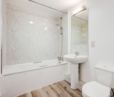 Barrington Court, 124 Wilton Road, London, SW1V - Photo 5