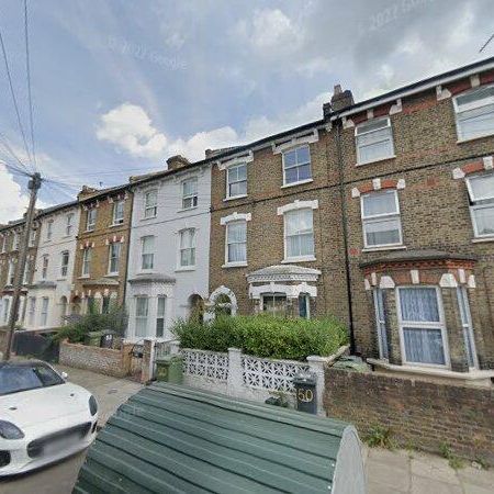 3 Bed Flat, Brixton, SW4 - Photo 4