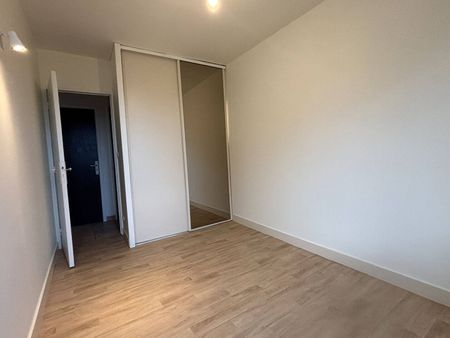 Location maison 4 pièces 89.79 m² à Les Ventes (27180) - Photo 2