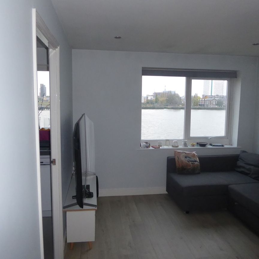 1 Bed Flat, Ferguson Close, E14 - Photo 1