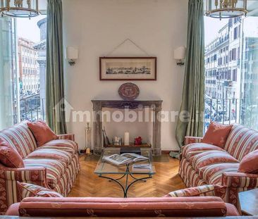 Appartamento ottimo stato, su più livelli, Pantheon, Roma - Photo 3
