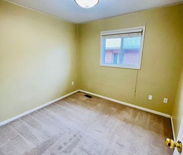 For Lease - 5316 Hollypoint Avenue, Mississauga, Ontario - Photo 4