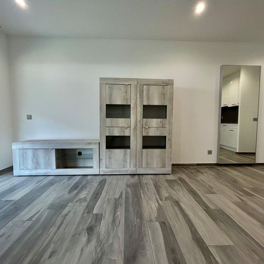 2.5 Zimmer - Photo 1