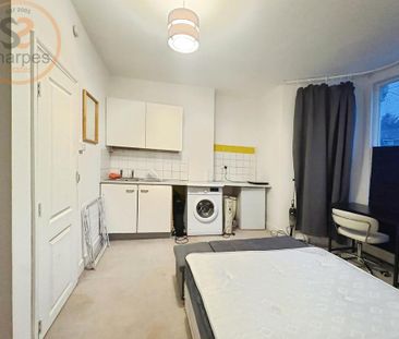 Studio to rent - Photo 6