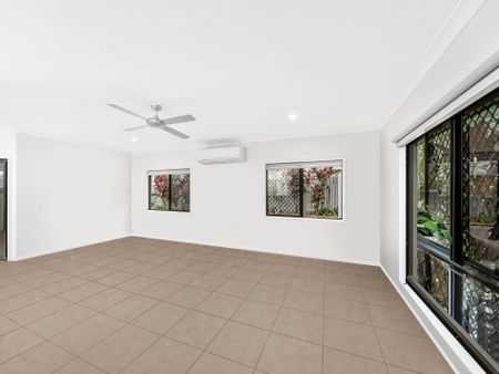 Well Appointed Family Home - Photo 2