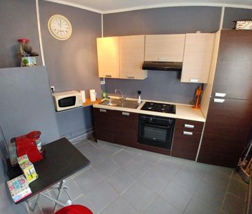 Location Maison 3 pièces 79m² ARMENTIERES 59280 - Photo 5