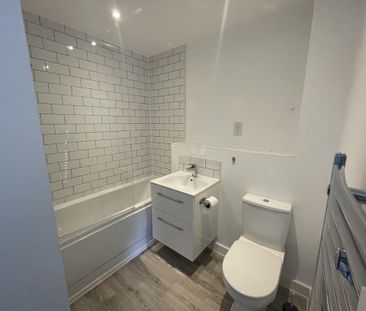 2 bedroom flat to rent - Photo 6