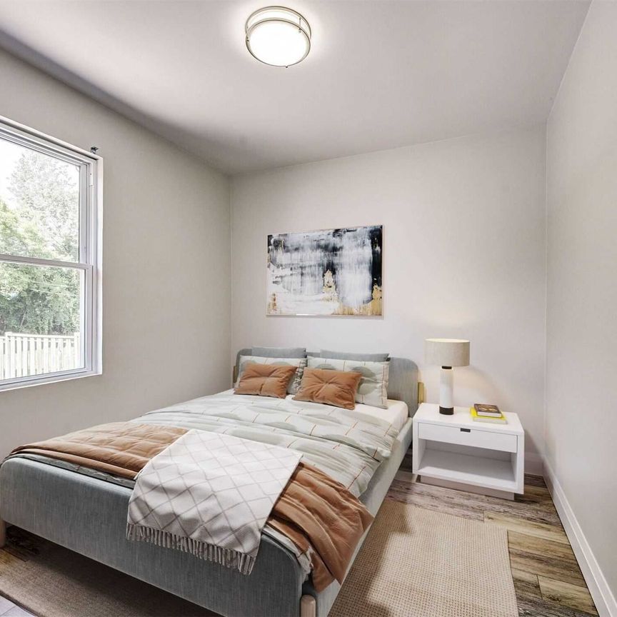 For Lease - 822 Douglas Street Unit# Main, Oshawa, Ontario - Photo 1