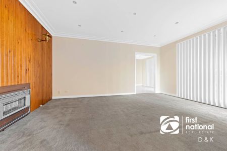 Spacious 3 Bedroom home with Self-Contained Bungalow - Photo 3