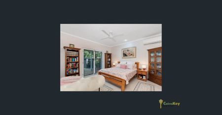 Three Bedrooms, Pool & Big Shed! - Photo 2