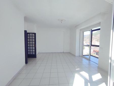 Location Appartement 3 pièces 59m² MILLAU 12100 - Photo 2