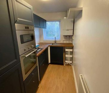 Lorrimore Close, Billericay, CM12 - Photo 2