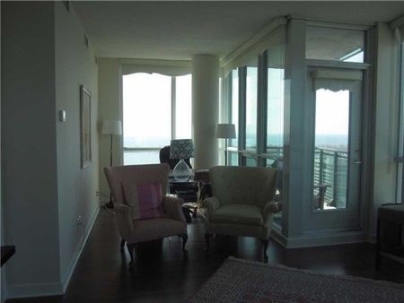 For Lease - 33 Bay Street Unit# 4512, Toronto, Ontario - Photo 2