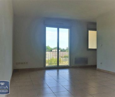 Location Appartement 3 pièces 54m² ST GILLES 30800 - Photo 1