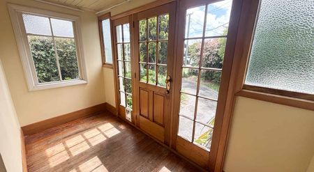 Short Term Gem on Diamond Avenue - Photo 5