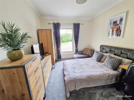 4 bedroom barn conversion to rent - Photo 5