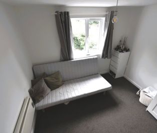 2 bedroom Flat in Flat 26, Leeds - Photo 6