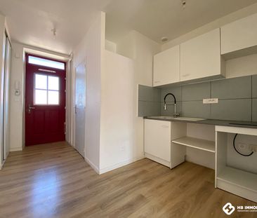 Location Appartement 2 pièces 38m² ROANNE 42300 - Photo 4