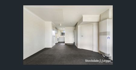 Double Story Unit - Photo 3