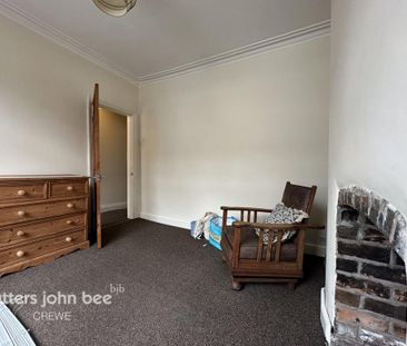 3 bedroom terraced house to rent - Photo 6