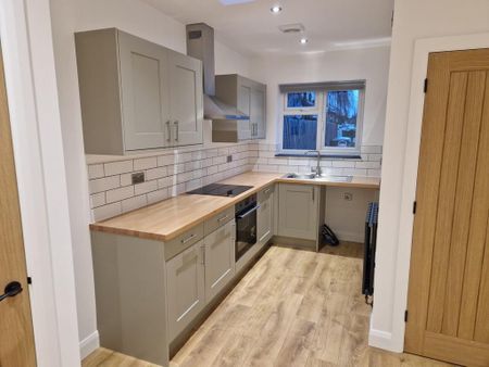 2 bedroom bungalow to rent - Photo 4