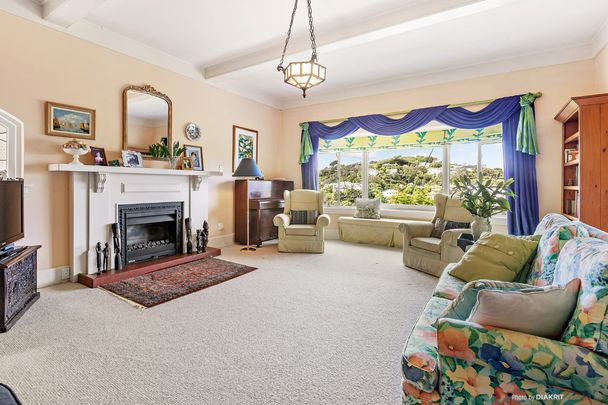 9 Fitzroy Street, Wadestown - Photo 1