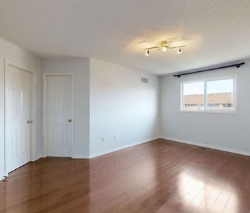 For Lease - 60 Cariglia Trail, Markham, Ontario - Photo 1
