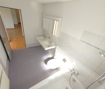 3.5 Zimmer, 92 m², 2. Stock - Photo 4