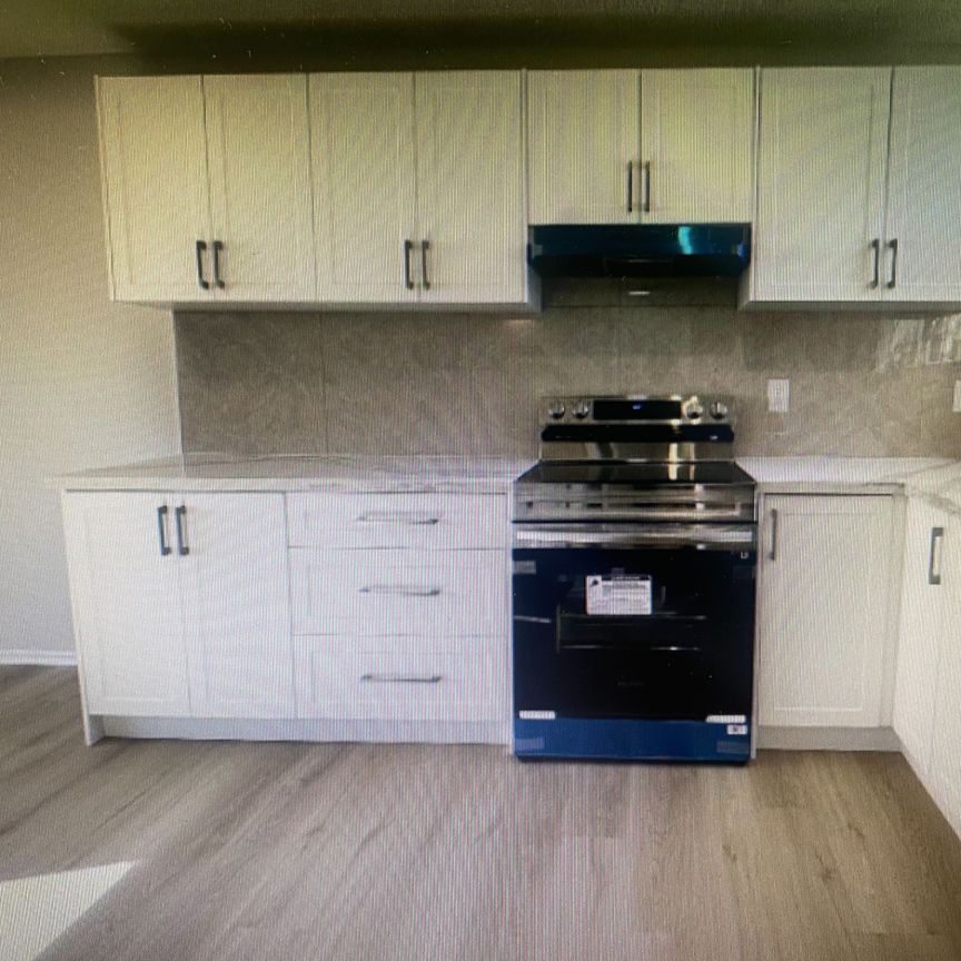 For Lease - 665 Kennedy Road Unit# 303, Toronto, Ontario - Photo 1