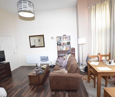 Studio to rent - Photo 2