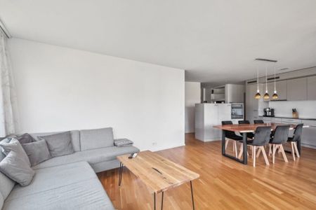 Benefit now - live rent-free for one month! - Photo 4