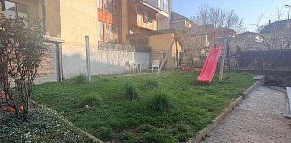 Spacieux 4,5 pièces entièrement rénové avec grand balcon et jardin commun - Foto 2